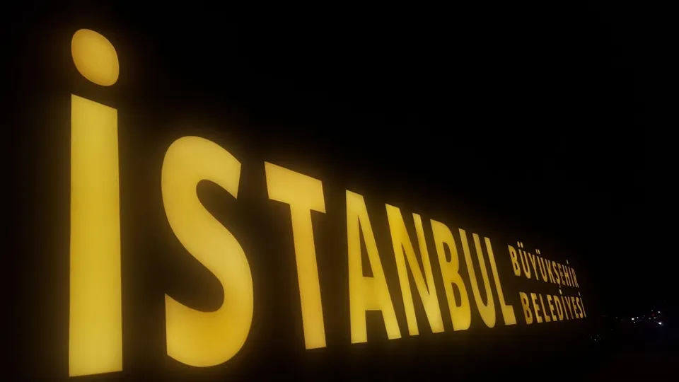 Çatı Tabelası uygulaması, A2 Reklam saha fotoğrafı | İstanbul