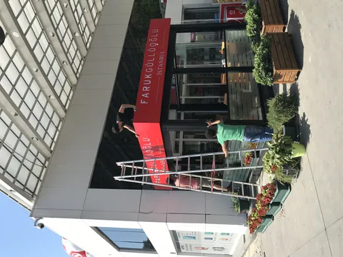 A2 Reklam tarafından İstanbul'da üretilen ışıklı tabelalar uygulaması - örnek proje fotoğrafı.