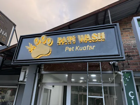 A2 Reklam tarafından İstanbul'da üretilen paslanmaz harfler uygulaması - örnek proje fotoğrafı.