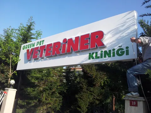 A2 Reklam tarafından İstanbul'da üretilen paslanmaz harfler uygulaması - örnek proje fotoğrafı.