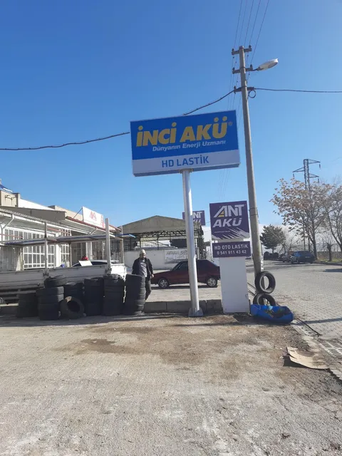 A2 Reklam tarafından İstanbul'da üretilen totem tabela uygulaması - örnek proje fotoğrafı.